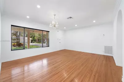921 Alava Ave, Coral Gables, FL 33146 - Photo 5