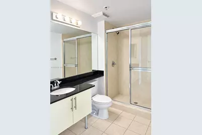 31 SE 5th St #2808, Miami, FL 33131 - Photo 7