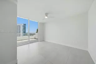 555 NE 34th St, Miami, FL 33137 - Photo 45