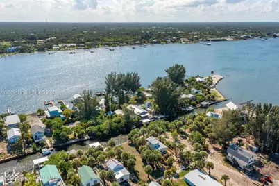 47 Vip Island Unit B, Grant-Valkaria, FL 32949 - Photo 29