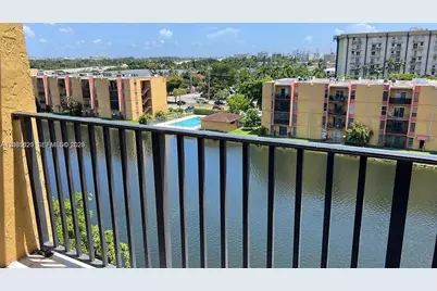 4717 NW 7th St #707-10, Miami, FL 33126 - Photo 3