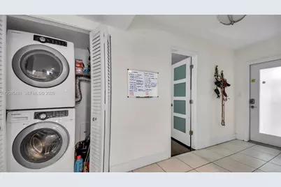 8001 Crespi Blvd #4B, Miami Beach, FL 33141 - Photo 19