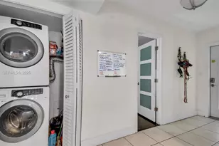 8001 Crespi Blvd, Miami Beach, FL 33141 - Photo 19