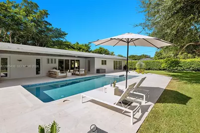 7421 SW 131st St, Pinecrest, FL 33156 - Photo 3