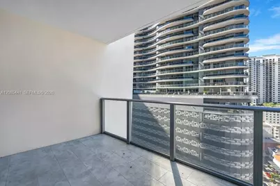 1010 Brickell Ave #1810, Miami, FL 33131 - Photo 21