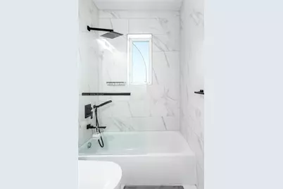719 W 51st St, Miami Beach, FL 33140 - Photo 21
