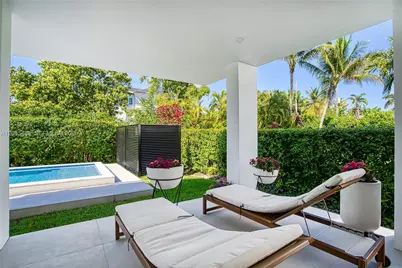 719 W 51st St, Miami Beach, FL 33140 - Photo 31
