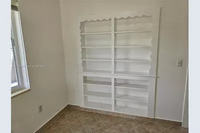 145 SW 60th Ct, Miami, FL 33144 - Photo 17