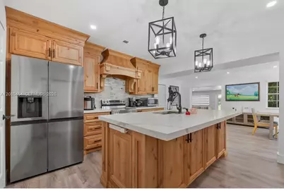 19620 SW 234th St, Homestead, FL 33031 - Photo 9