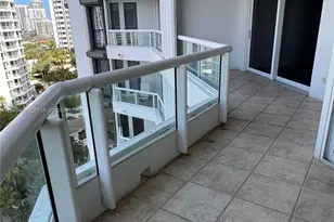 21055 Yacht Club Dr, Aventura, FL 33180 - Photo 15