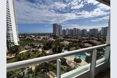 21055 Yacht Club Dr #1206, Aventura, FL 33180 - Photo 27