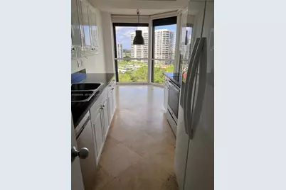21055 Yacht Club Dr #1206, Aventura, FL 33180 - Photo 7