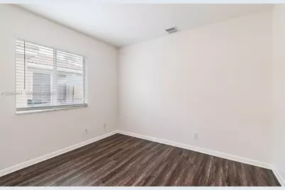 1211 Golden Cane Dr, Weston, FL 33327 - Photo 19