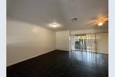 781 Crystal Lake Dr #781, Deerfield Beach, FL 33064 - Photo 3