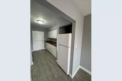 2920 Pierce St #1, Hollywood, FL 33020 - Photo 3