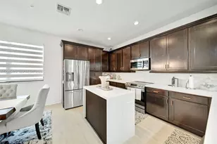 11355 SW 14th St, Pembroke Pines, FL 33025 - Photo 27
