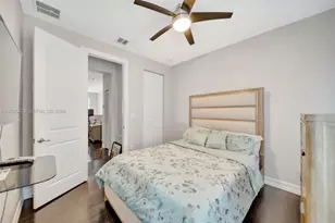 11355 SW 14th St, Pembroke Pines, FL 33025 - Photo 23