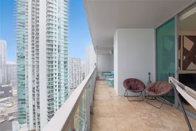 90 SW 3rd St #3002, Miami, FL 33130 - Photo 11