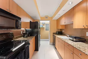 6917 Collins Ave, Miami Beach, FL 33141 - Photo 11