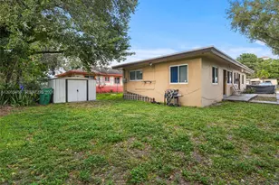 1460 NW 52nd St, Miami, FL 33142 - Photo 3