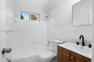 1460 NW 52nd St, Miami, FL 33142 - Photo 17