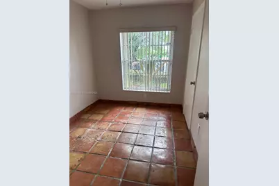 10836 SW 123rd Pl, Miami, FL 33186 - Photo 9