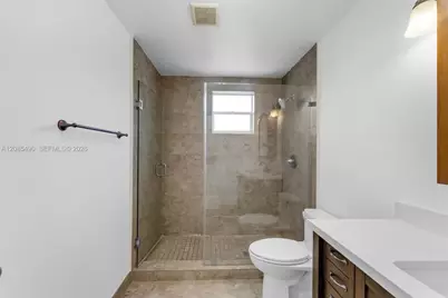 5629 SW 7th St, Miami, FL 33134 - Photo 13