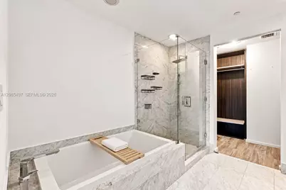 801 S Miami Ave #1810, Miami, FL 33130 - Photo 11