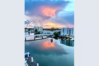 8100 Byron Ave #504, Miami Beach, FL 33141 - Photo 33