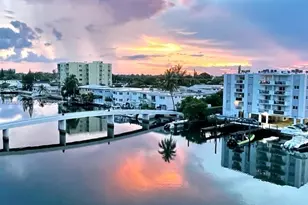 8100 Byron Ave, Miami Beach, FL 33141 - Photo 33