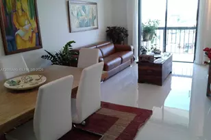 8100 Byron Ave, Miami Beach, FL 33141 - Photo 9