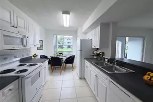 9645 NW 1st Ct, Pembroke Pines, FL 33024 - Photo 3