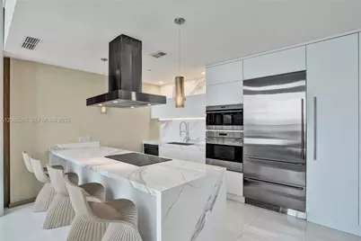 1100 Biscayne Blvd #6303, Miami, FL 33132 - Photo 39
