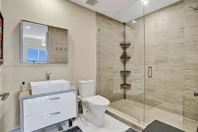 1100 Biscayne Blvd #6303, Miami, FL 33132 - Photo 55