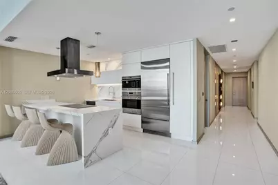 1100 Biscayne Blvd #6303, Miami, FL 33132 - Photo 41