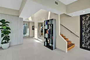 1100 Biscayne Blvd, Miami, FL 33132 - Photo 25