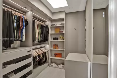 1100 Biscayne Blvd #6303, Miami, FL 33132 - Photo 21