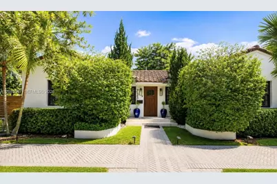 735 NE 72nd St, Miami, FL 33138 - Photo 1