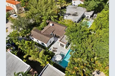 735 NE 72nd St, Miami, FL 33138 - Photo 27