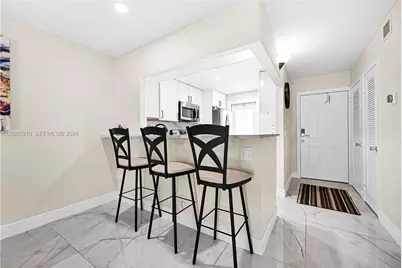 400 SE 10th St #105, Deerfield Beach, FL 33441 - Photo 13