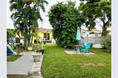 2463 Dewey St #2, Hollywood, FL 33020 - Photo 3