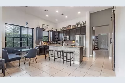 2660 NW 84th Way, Cooper City, FL 33024 - Photo 15