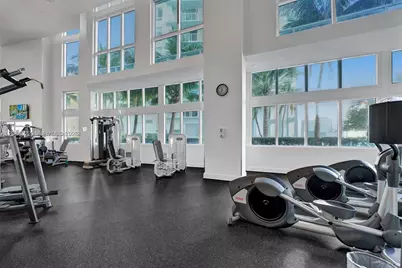1900 N Bayshore Dr #508, Miami, FL 33132 - Photo 21