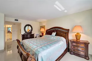 2301 S Ocean Dr, Hollywood, FL 33019 - Photo 21