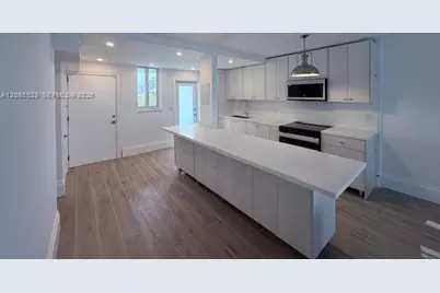 3000 Marcos Dr #P305, Aventura, FL 33160 - Photo 3