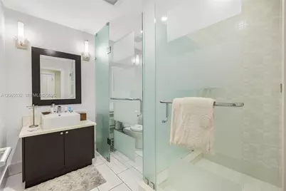 5300 NW 87th Ave #1512, Doral, FL 33178 - Photo 5