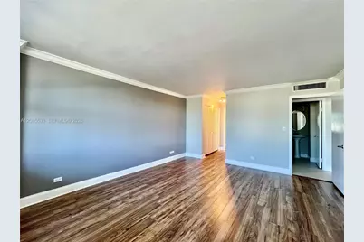 10101 E Bay Harbor Dr #301, Bay Harbor Islands, FL 33154 - Photo 11