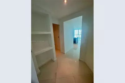 1900 N Bayshore Dr #2306, Miami, FL 33132 - Photo 3