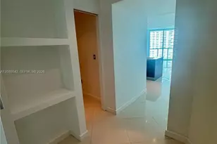 1900 N Bayshore Dr, Miami, FL 33132 - Photo 3