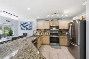 4258 NW 1st Dr, Deerfield Beach, FL 33442 - Photo 13